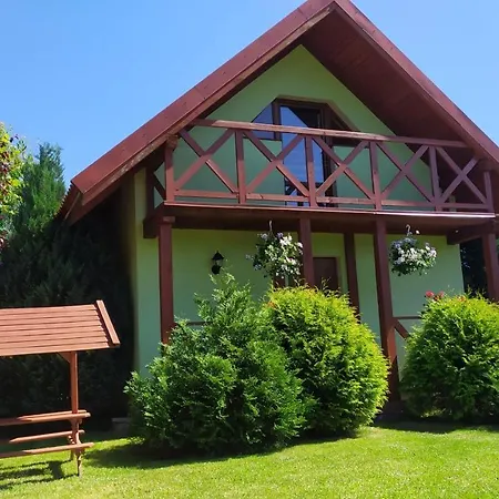 Zielony Domek Kruklanki Lodge *